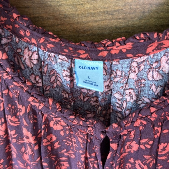 Loose Fit Floral Dress - Picture 4 of 6